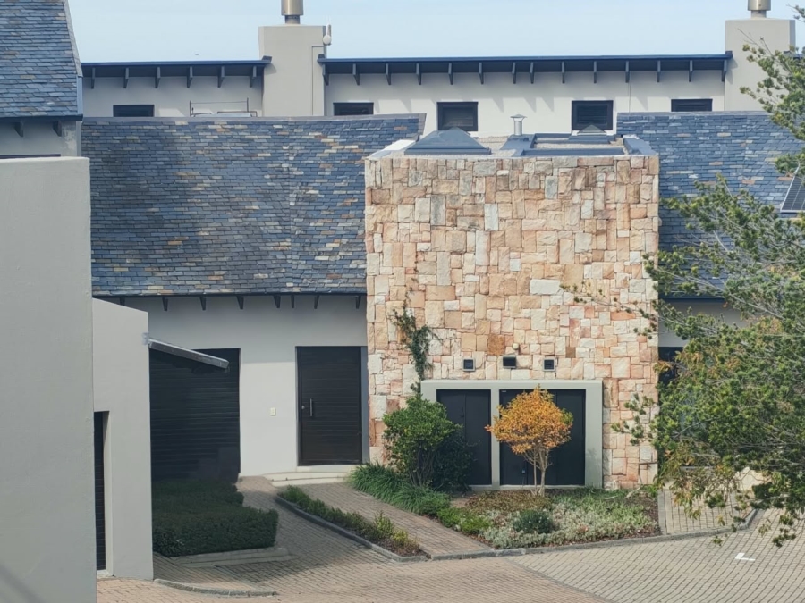2 Bedroom Property for Sale in Oubaai Western Cape